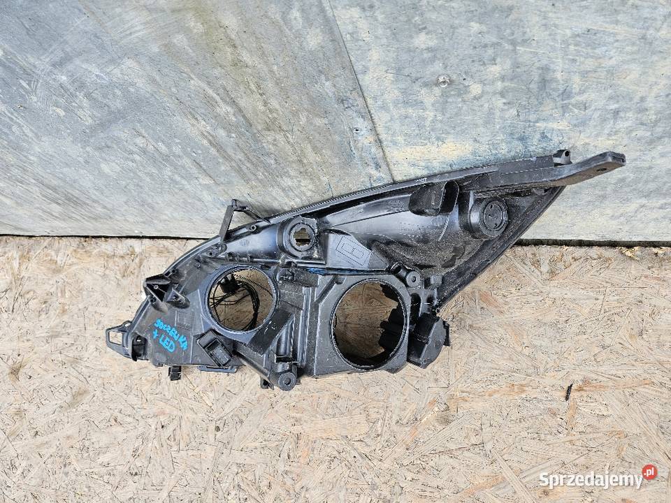 OPEL MERIVA B LIFT OBUDOWA PUSZKA LAMPY PRAWA Międzychód