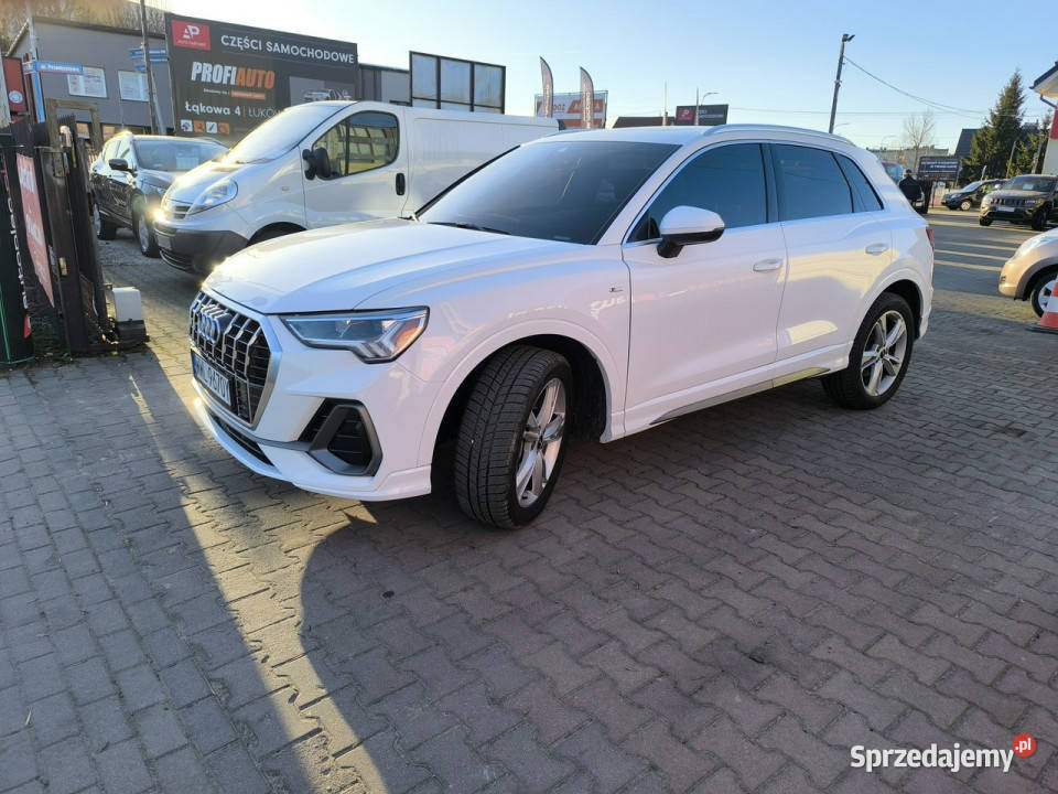 Audi Q3 20 TFSi 245 Sline Quattro Kamera Navi czujnik parkowania Łuków sprzedam