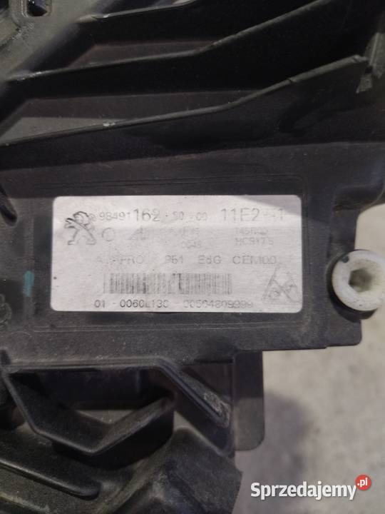 Lampa Full LED prawy przód Peugeot 308 III T10 mazowieckie Zabiele-Piliki