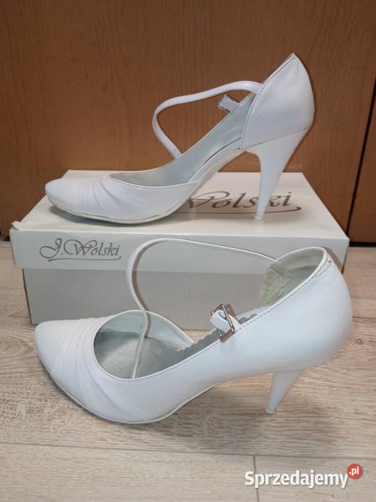 buty białe damskie ślubne szpilki obcas 8 39 Wojas Puławy sprzedam