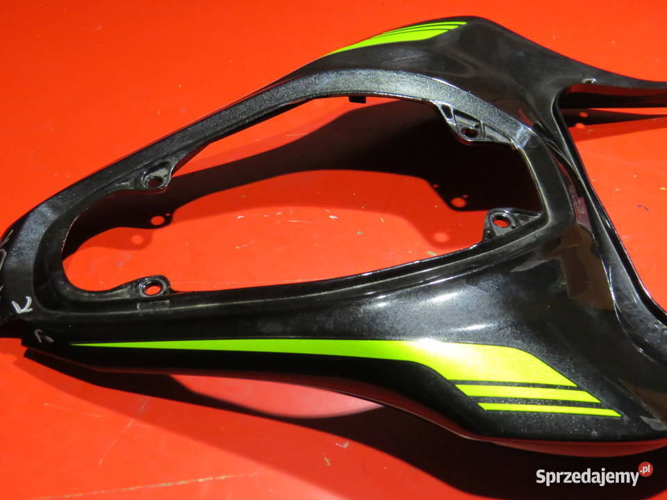 SUZUKI GSX 1000 GT GSX1000GT 2024 zadupek ogon Szyby i owiewki sprzedam