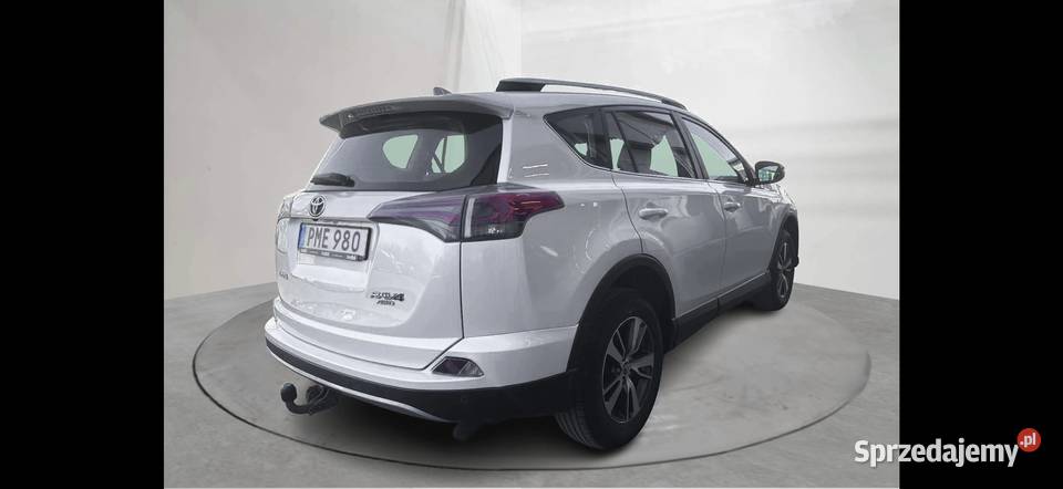 Toyota Rav4 2017r 4x4 automat org lakier Rok produkcji 2017 Gdańsk