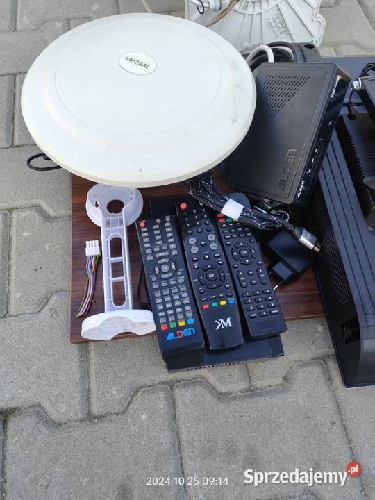 kompletny zestaw satelitarny firmy Alden Leszno