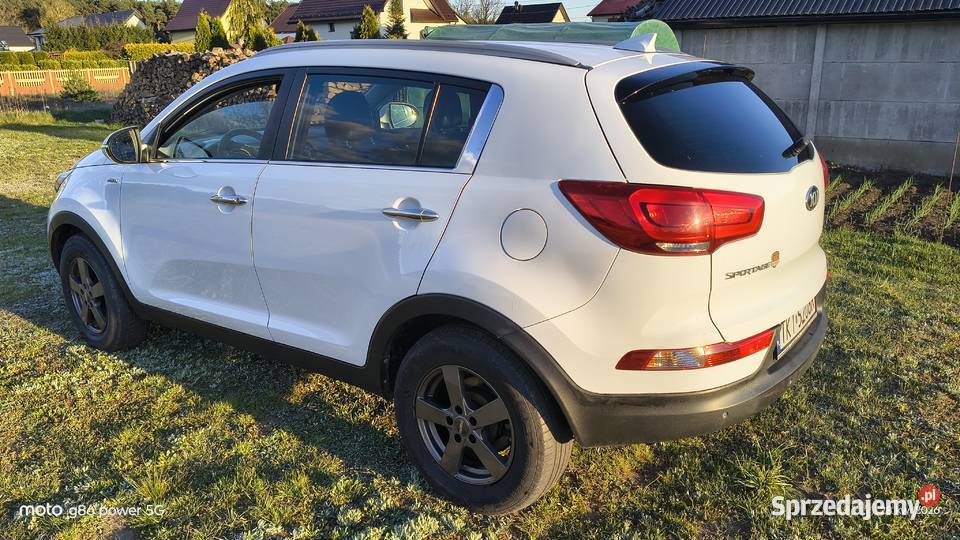 Kia SPORTAGE 20 CRDi BOGATA WERSJA WYPOSAŻENIA światła do jazdy dziennej Sportage
