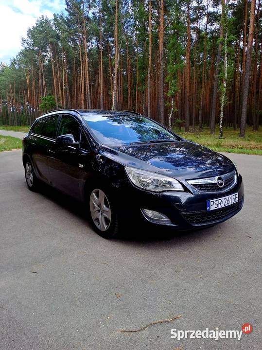 Opel Astra J 17 CDTI 2011r Kombi Sieradz