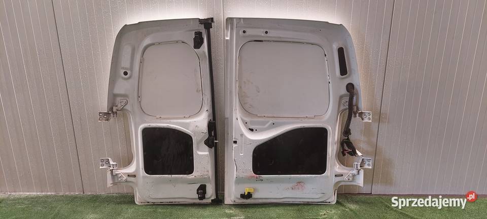 DRZWI LR BERLINGO III PARTNER III 0818 LAK EWP osobowe Drzwi Międzychód