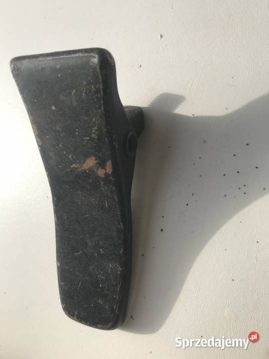 Zaczep fotela przedniego Maluch Fiat 126 osobowe Liszki