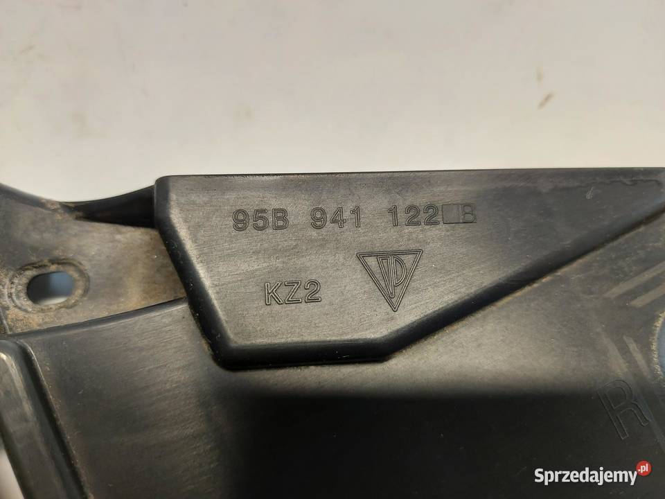 PORSCHE MACAN S 95B Wspornik mocowanie lampy