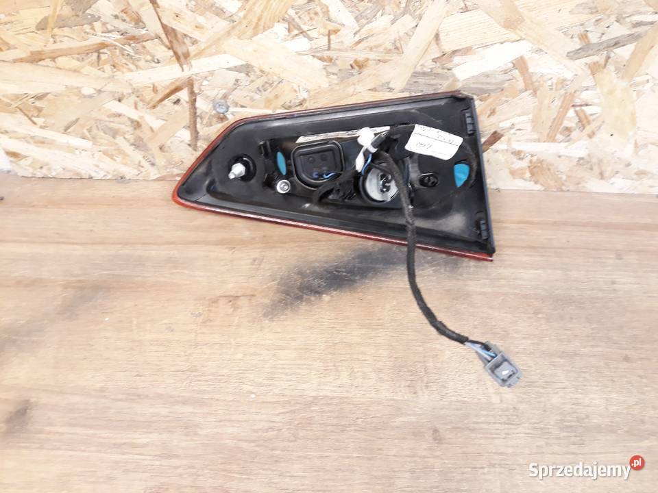 FORD S MK2 LAMPA TYŁ PRAWA TYLNA W KLAPĘ Międzychód