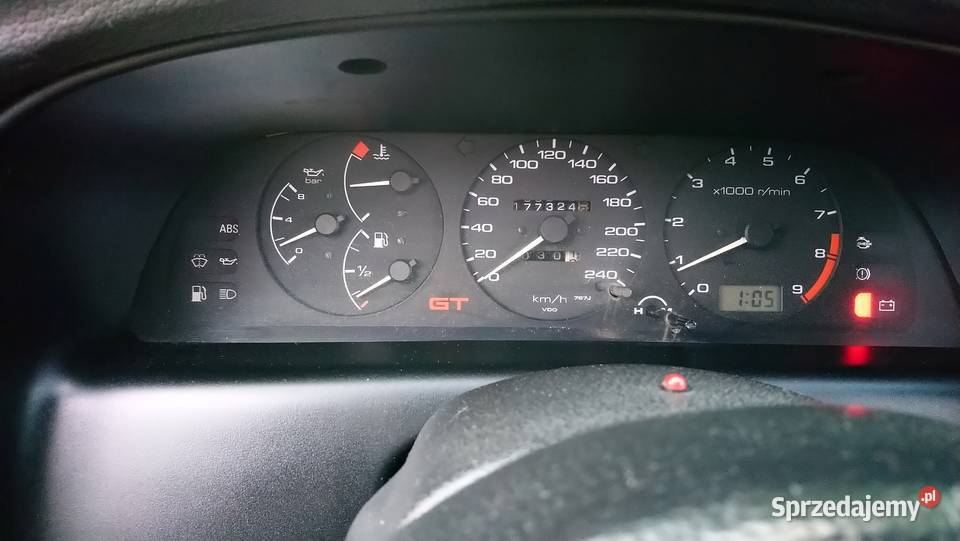 Nissan Primera P10 Hatchback 20l 150