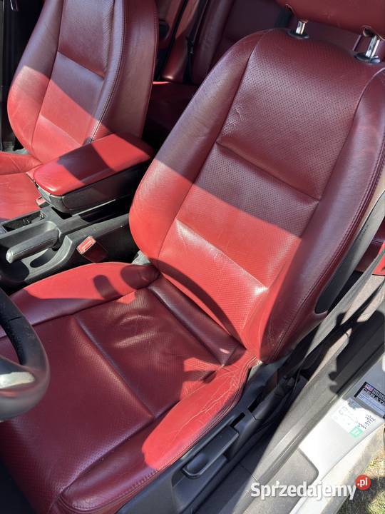 Skóry Audi A4 B6 czerwone Avant Grodzisk Mazowiecki