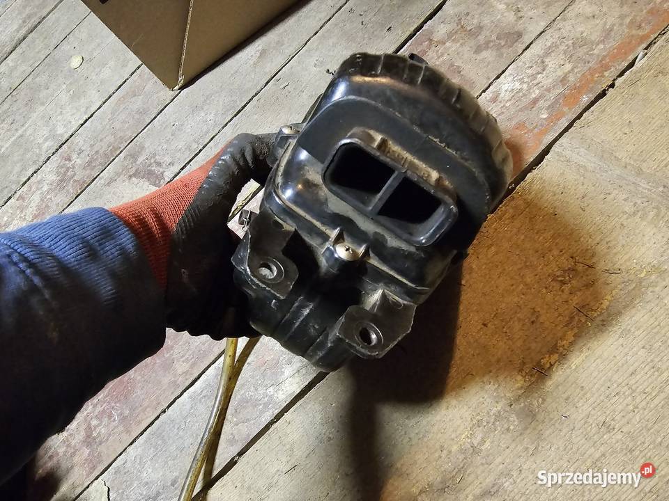 Honda CBR 125 jc 34 airbox obudowa filtra Jelenia Góra