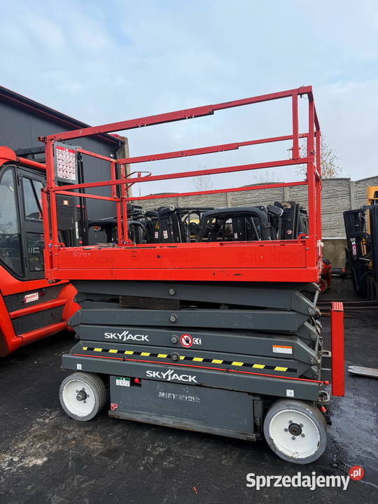 zwyżka podnośnik SKYJACK 4626 790m 2016 w łódzkie Działoszyn