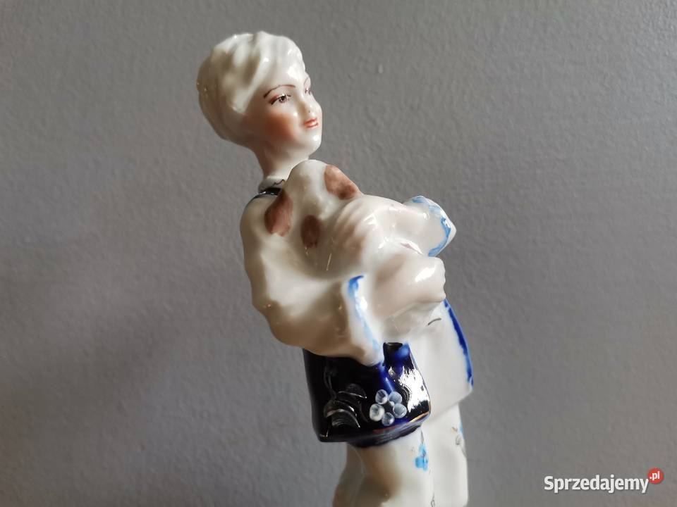 Stara figurka Chłopiec z Psem porcelana Bytom Porcelana i szkło sprzedam