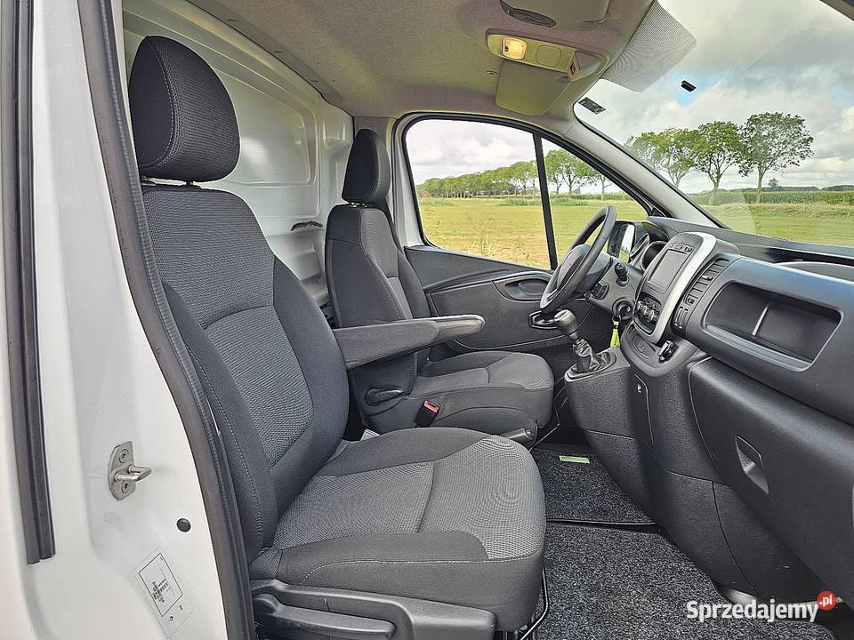 Renault TRAFIC 20 DCI 120 COMFORT L1H1 blaszak