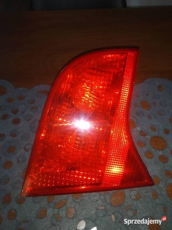 A4 B7 Lampa tylna w klape avant dolnośląskie Lubin