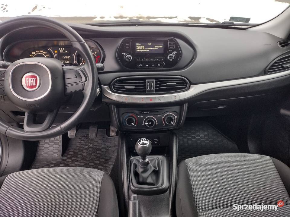 Fiat Tipo 14 benzyna 2018r salon Polska światła przeciwmgielne Tipo podkarpackie sprzedam