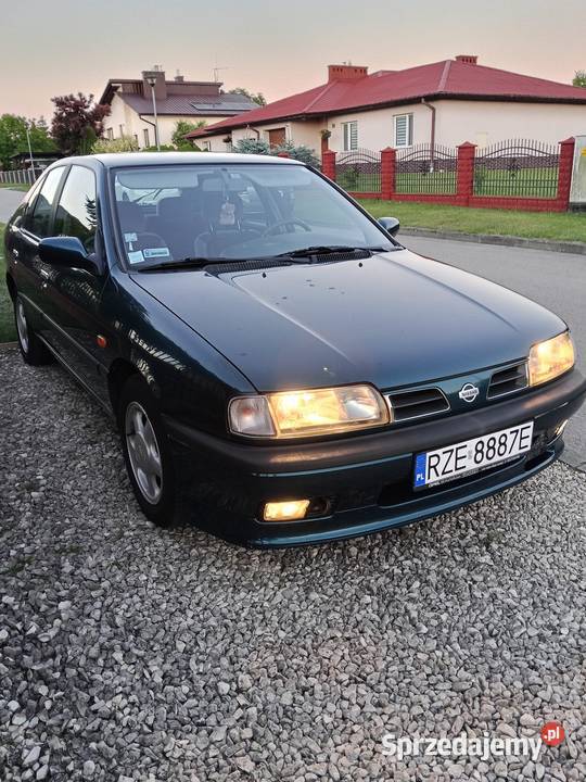 Nissan Primera 20 LX Automat 1995 garażowany Głogów Małopolski