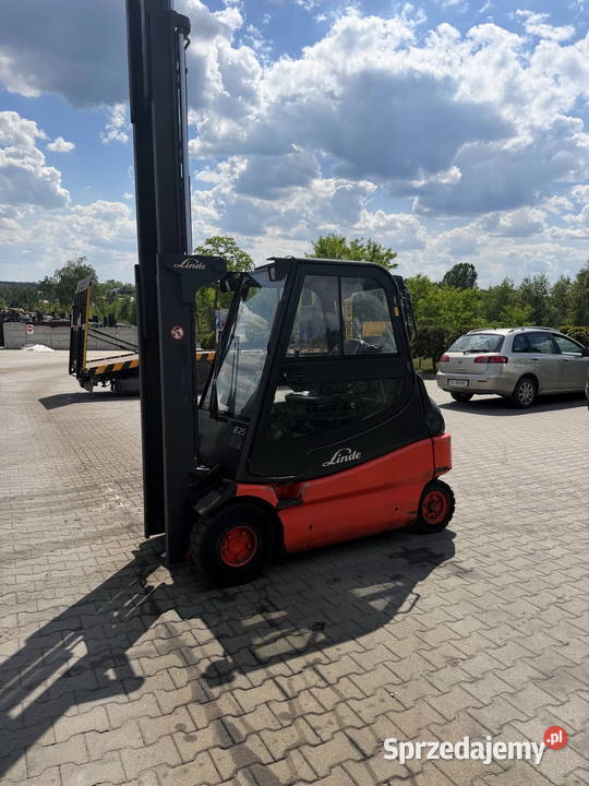 wózek widłowy elektryczny LINDE E25 Triplex Działoszyn