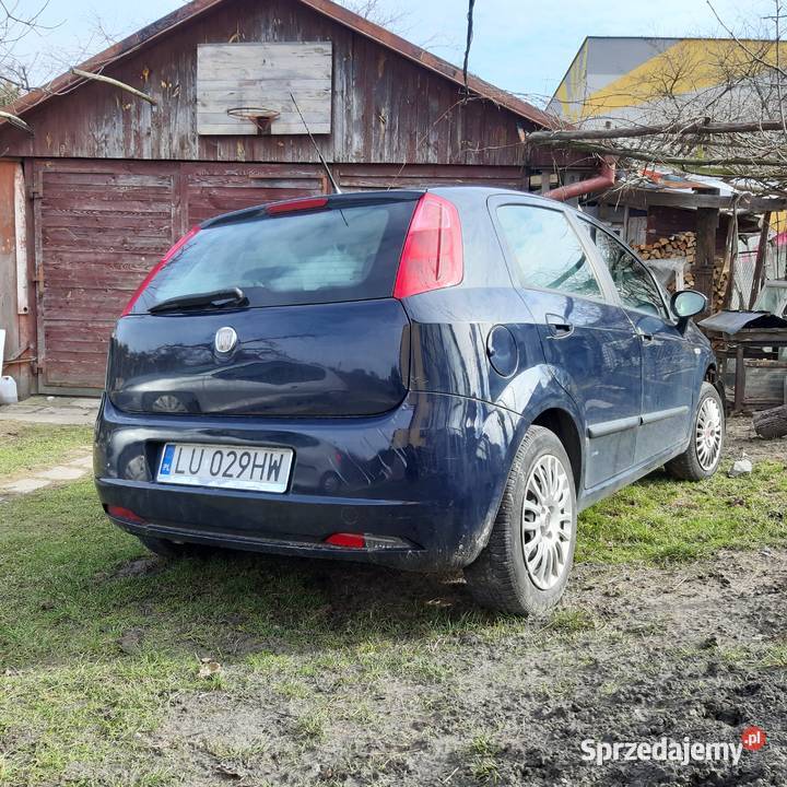 Fiat Grande Punto uszkodzony przód CD lubelskie Tomaszów Lubelski