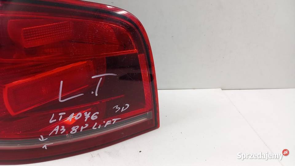 AUDI A3 8P LIFT HB LAMPA TYŁ LEWY 3D wielkopolskie Zbierkowo