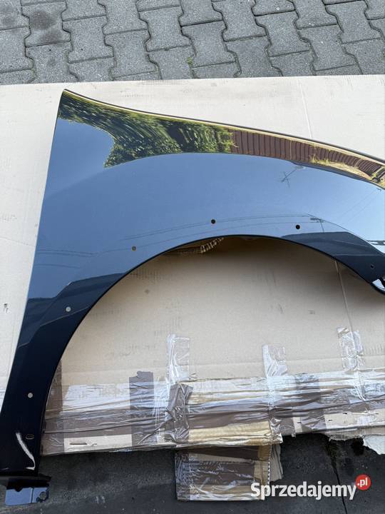 Nowy pomalowany błotnik prawy przód Dacia sprzedam
