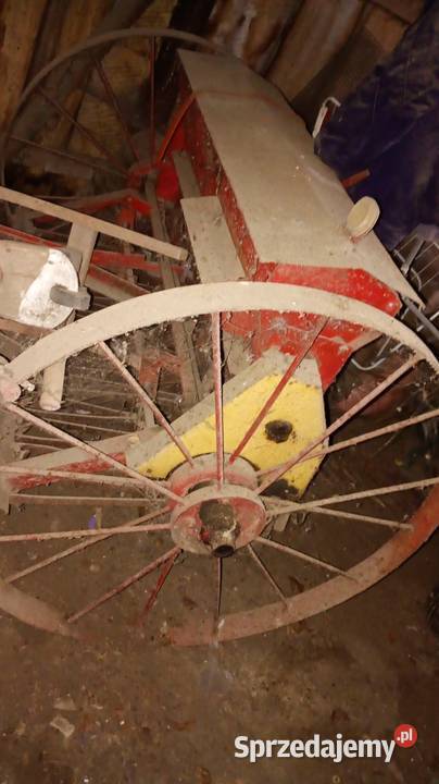 Siewnik do zboża konny Szydłów