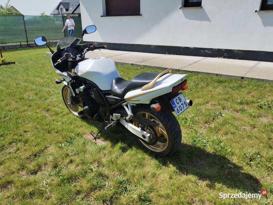 Yamaha fzs 600 fazer Rok produkcji 2002 kujawsko-pomorskie Czarnowo