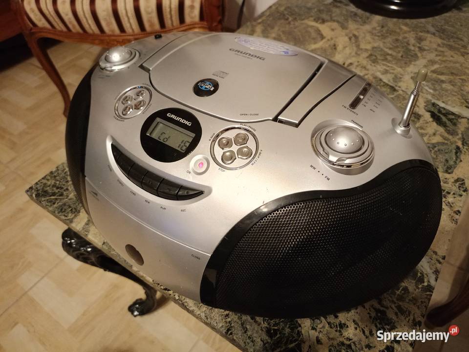 Boombox GRUNDIG RRCD 3400 Radio Magnetofon MP3 wielkopolskie Drawski Młyn