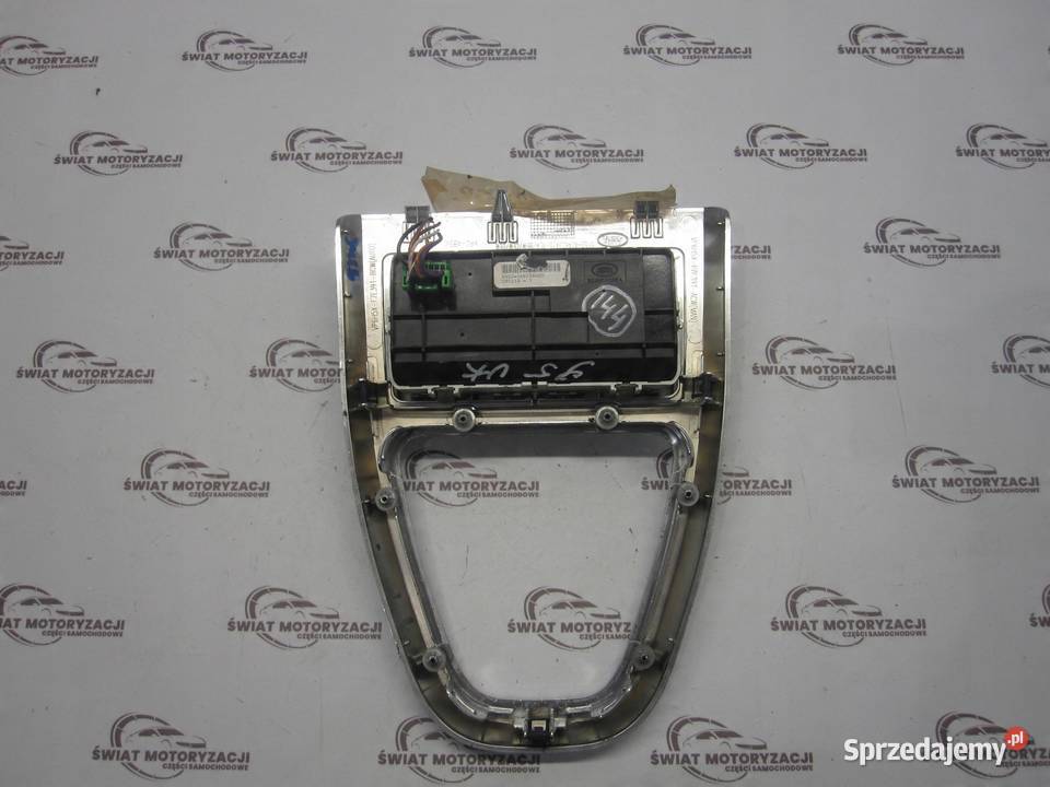 FREELANDER II 08r ramka panel przełącznik napędu