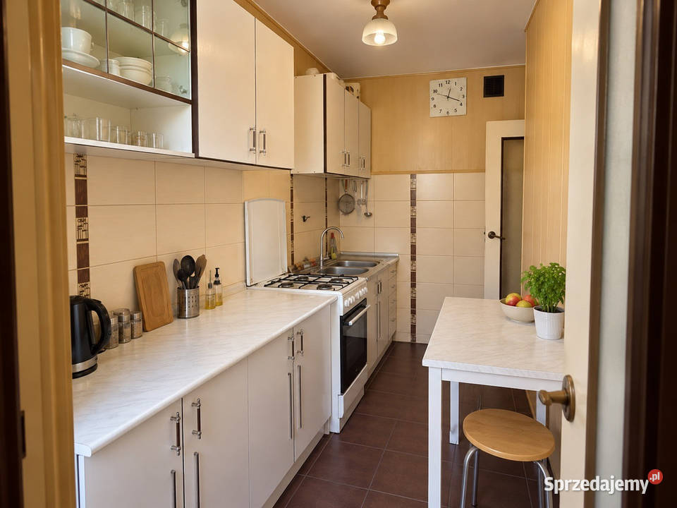 3 pokoje 478 m 1 piętro balkon piwnica Wieliczka gazowe