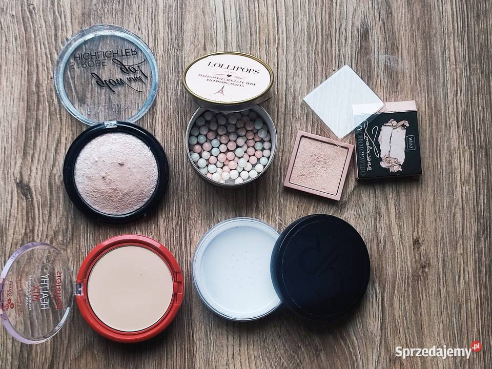 Zestaw 27 Kosmetyków kolorowych książka RLM Pacanów