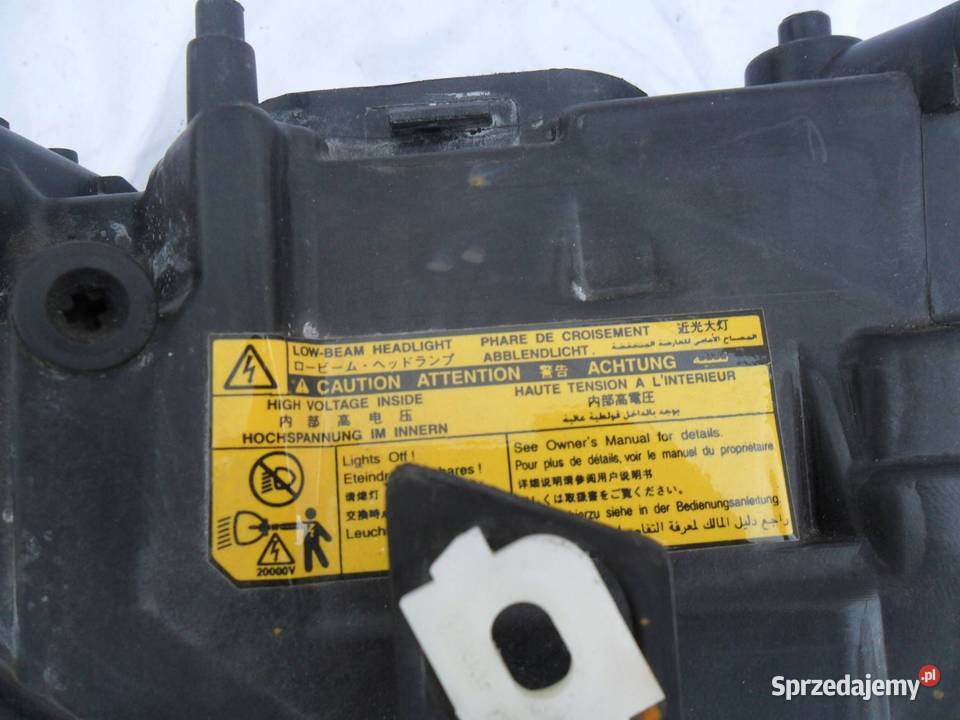 REFLEKTOR PRZÓD STRONA PRAWA BMW 3 E90 E91 Nowy Tomyśl sprzedam