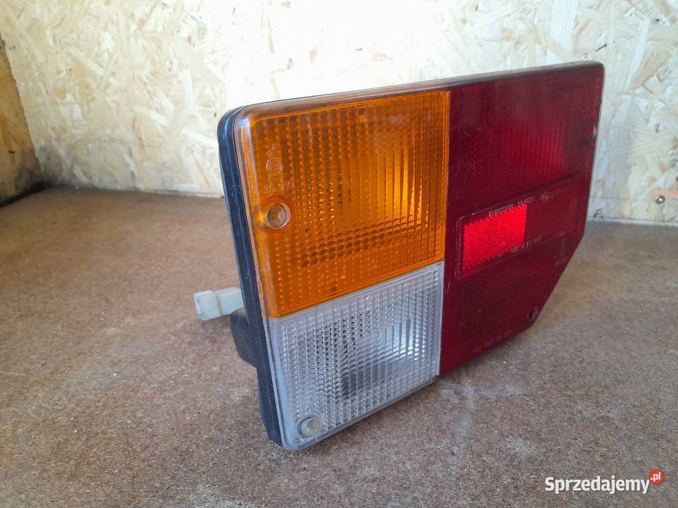 FIAT 128 SEDAN LAMPA LEWA TYLNA TYŁ Goleniów
