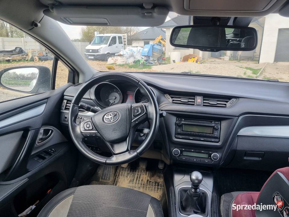 Toyota Avensis Kombi 20 d4d Salon Polska t29 czujnik deszczu Giedlarowa sprzedam