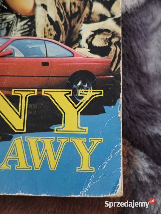 Żony Warszawy autorstwa Luny Lazur