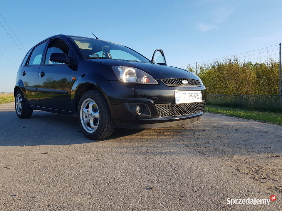 Ford Fiesta Ghia Stobierna