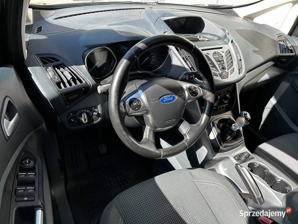 Ford C 16 TDCi Titanium 1560cm3