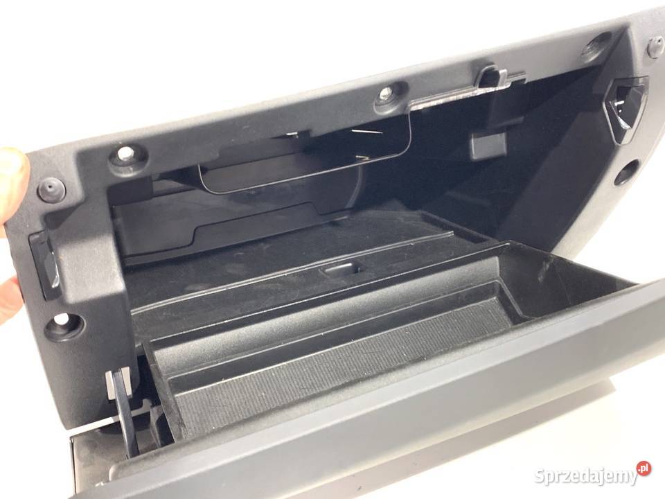 SCHOWEK PASAŻERA VOLVO V40 Hatchback 8632803