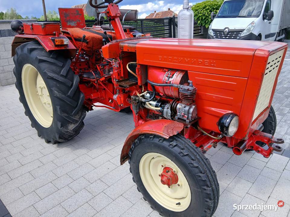 Władymiriec T25A1 z maszynami Lubcza