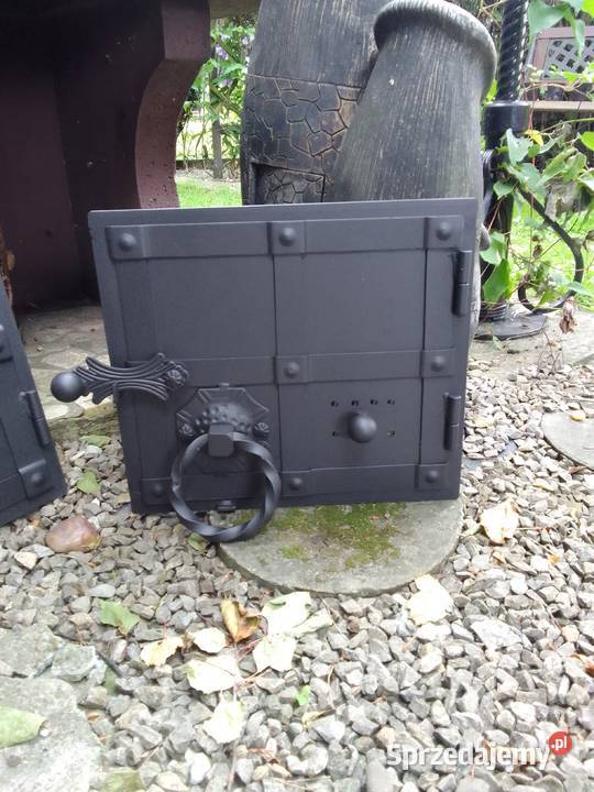 Drzwiczki do wędzarni ogrodowejwędzarnia i Góra