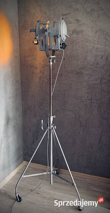 Lampa teatralno filmowa PRL 1963 Vintage loft Poznań sprzedam