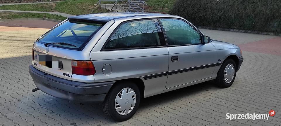 OPEL Astra F 1992r śląskie