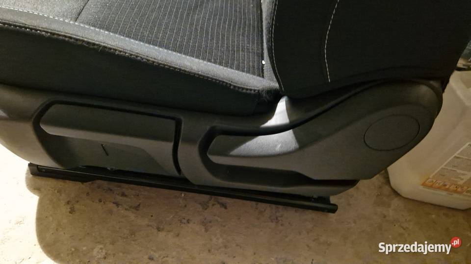 Fotel kierowcy Nissan Qushqai 2024 Sulejówek