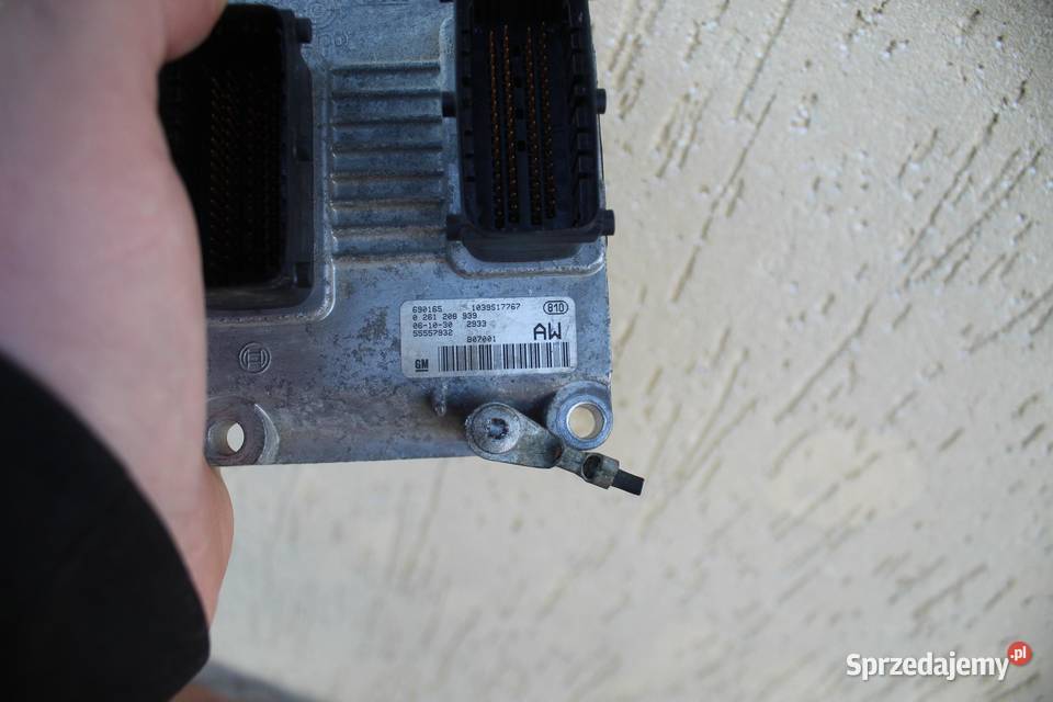 KOMPUTER STEROWNIK SILNIKA OPEL CORSA D 10 wielkopolskie