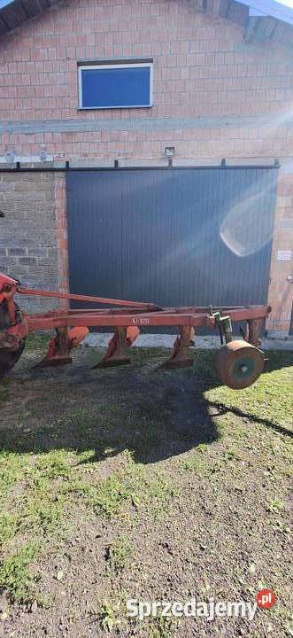 Pług zagonony 4 skibowy Uniejów