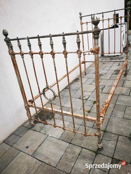 Łóżko przedwojenne stalowo mosiężne antyk śląskie Czeladź