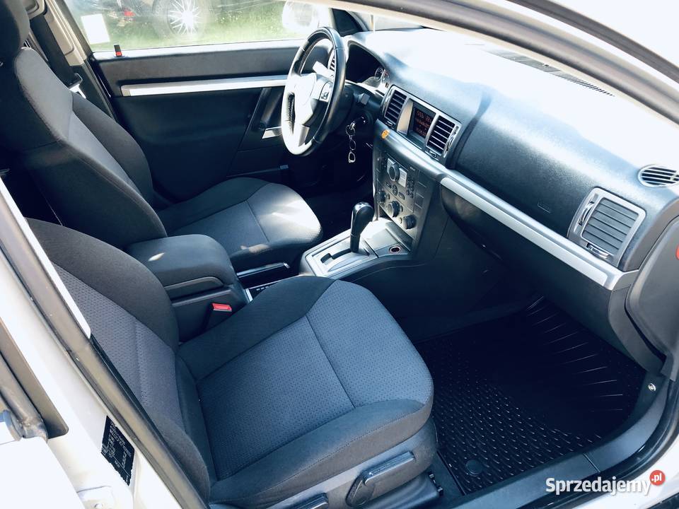 Opel Vectra Station Wagon Automatic 19CDTI 150 Vectra Przeworsk