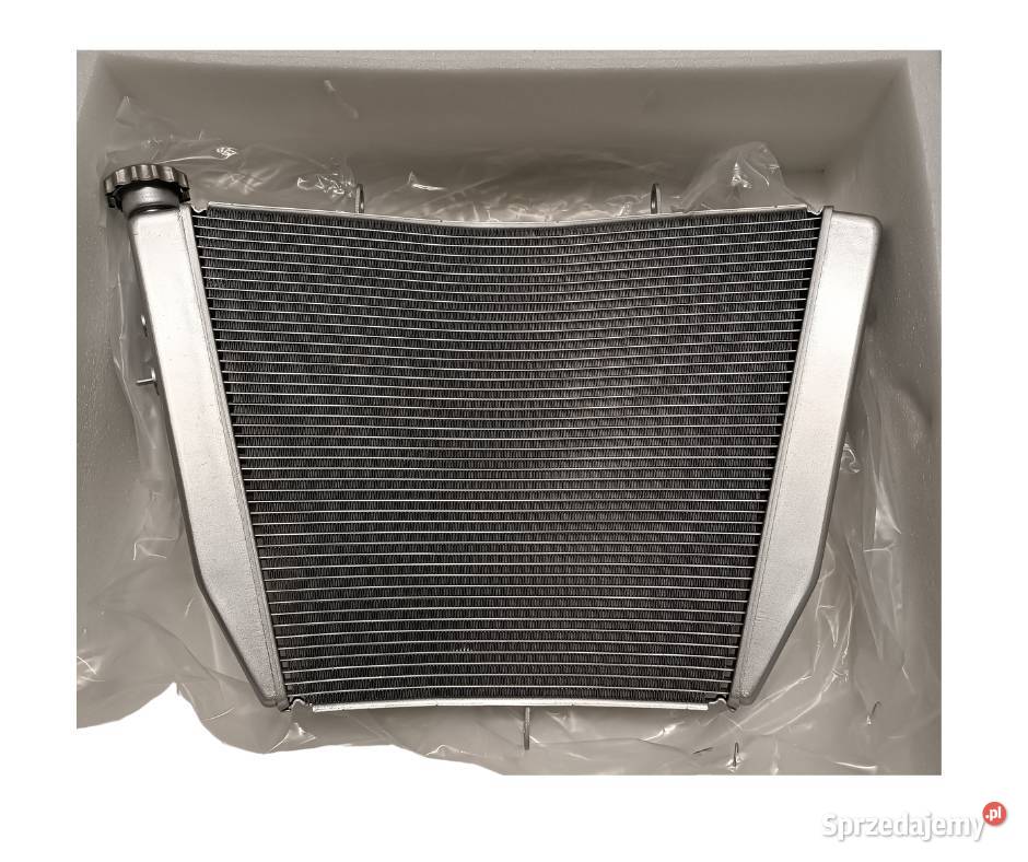 SUZUKI GSXR 600 750 CHŁODNICA WODY PŁYNU 0615 K6 śląskie Racibórz