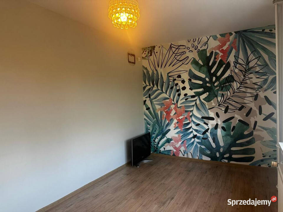 Mieszkanie 3 pokoje 60 m2 Balkon I piętro Piotrków Trybunalski